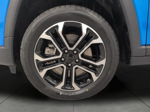Used 2023 Jeep Compass Limited AWD/4WD image 4
