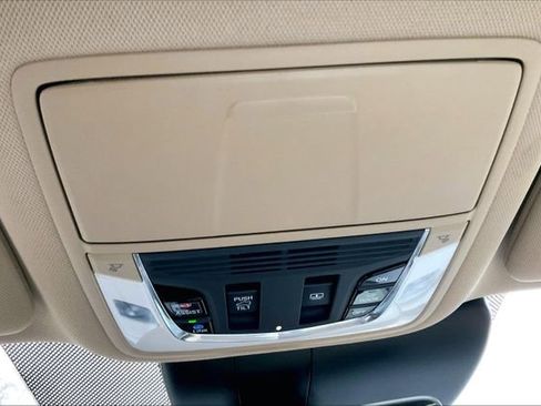 Used 2020 Acura RDX SH-AWD w/Advance image 36