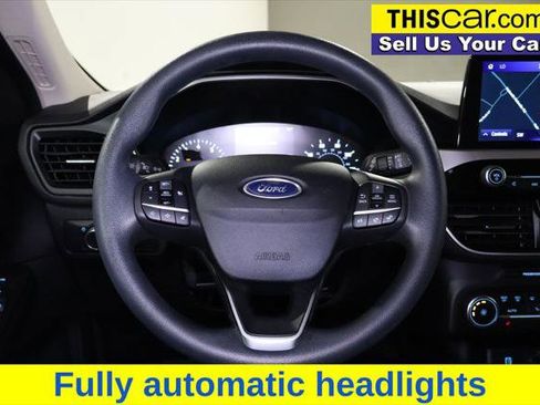 Used 2020 Ford Escape SE FWD image 19