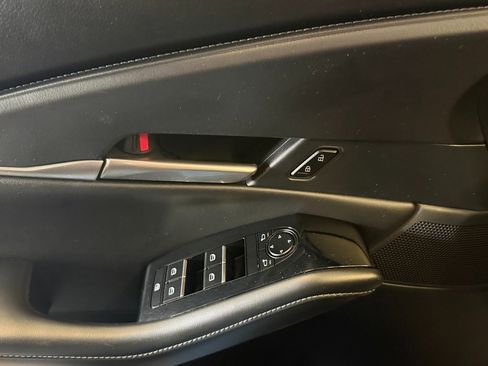 Used 2024 MAZDA CX-30 AWD 2.5 S w/ Select Sport Pkg image 18