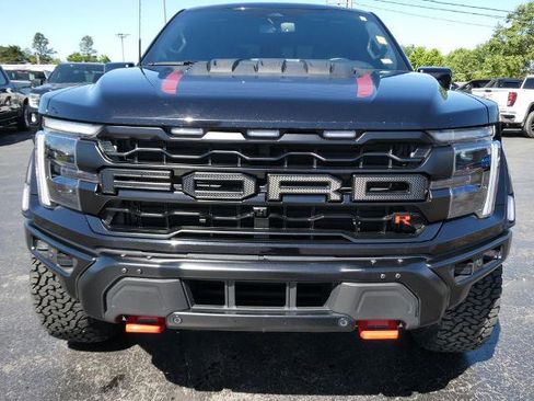 Certified 2025 Ford F150 Raptor w/ Equipment Group 803A Raptor R AWD/4WD image 10