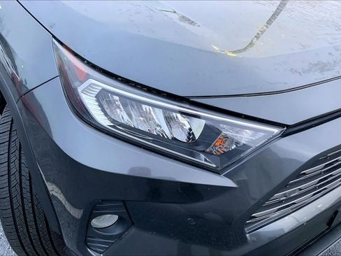 Used 2019 Toyota RAV4 Limited image 26