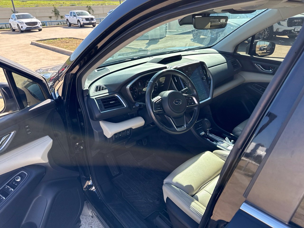 Used 2023 Subaru Ascent Limited AWD/4WD image 20