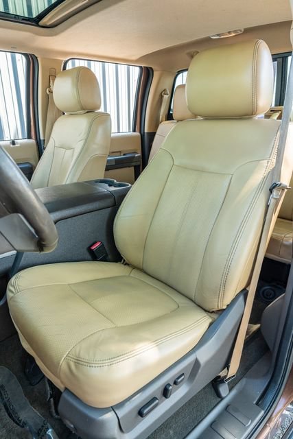 Used 2012 Ford F250 Lariat w/ Lariat Ultimate Pkg AWD/4WD image 19