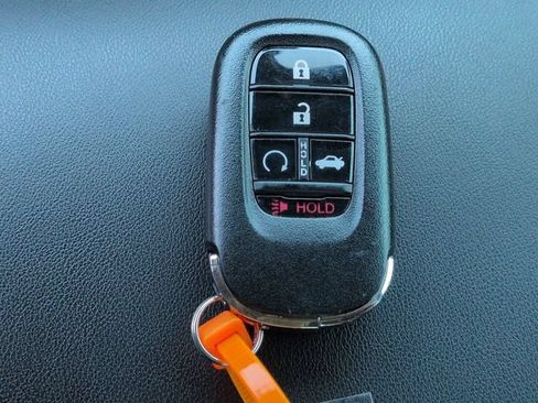 Used 2025 Honda Accord Sport image 38