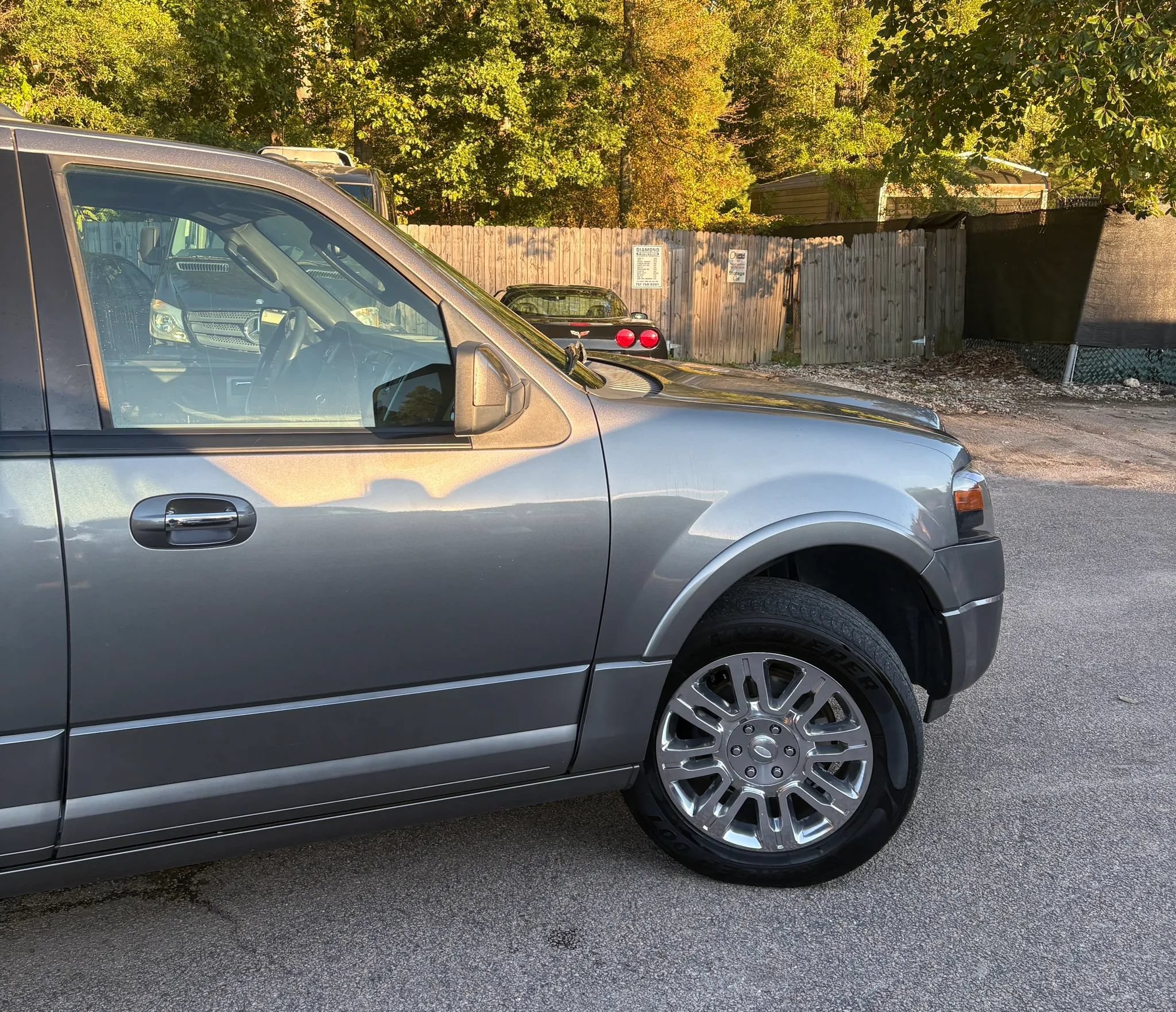 Used 2011 Ford Expedition Limited w/ 301A Rapid Spec Order Code AWD/4WD image 7
