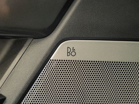 Certified 2023 Ford F150 Lariat w/ Equipment Group 502A High image 51