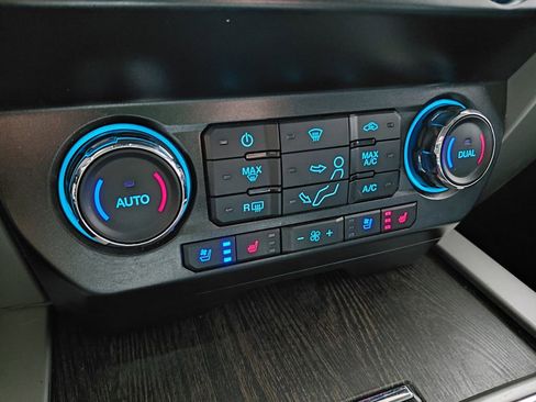 Used 2020 Ford F250 Lariat AWD/4WD image 36