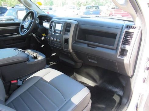 Used 2022 RAM 1500 Tradesman w/ Power & Remote Entry Group AWD/4WD image 11
