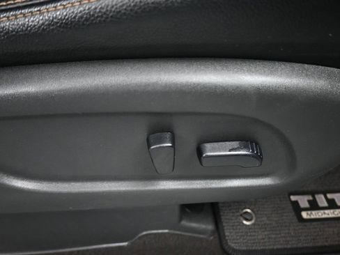 Used 2019 Nissan Titan SL w/ Midnight Edition image 48