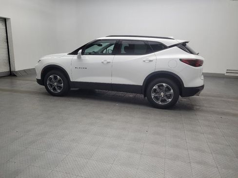 Used 2024 Chevrolet Blazer LT w/ Convenience Package FWD image 3