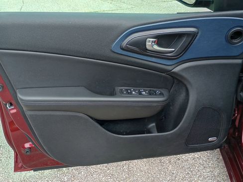 Used 2015 Chrysler 200 S w/ Navigation & Sound Group I FWD image 11