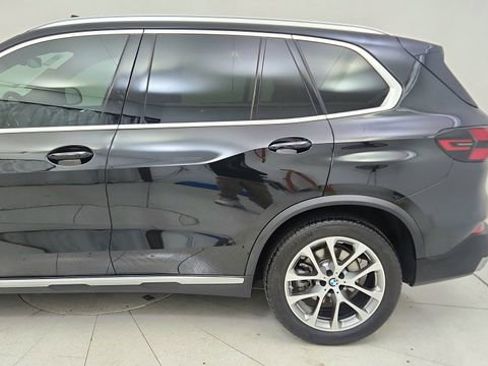 Used 2026 BMW X5 xDrive40i image 11