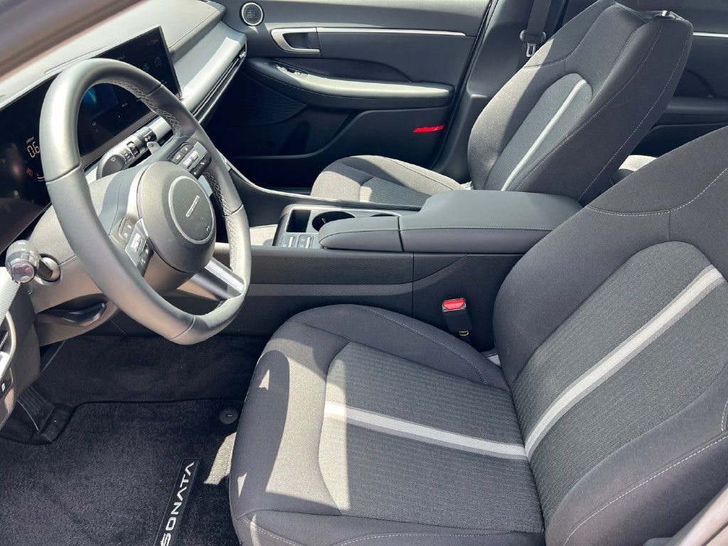 Certified 2026 Hyundai Sonata SEL FWD image 17