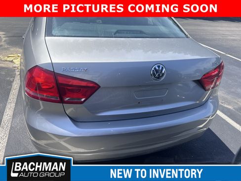 Used 2012 Volkswagen Passat 2.5 SE FWD image 7