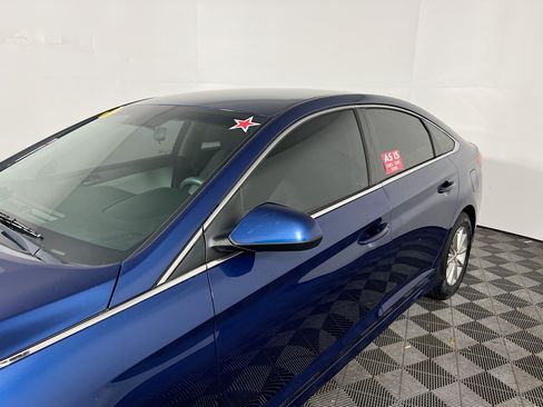 Used 2018 Hyundai Sonata SE FWD image 12