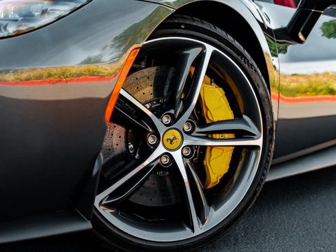 Used 2023 Ferrari 296 GTS RWD image 20