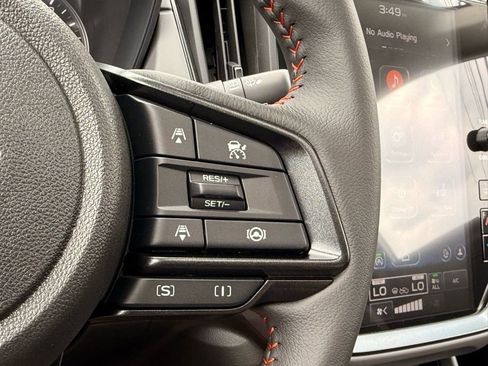 Certified 2025 Subaru Crosstrek 2.5i Limited w/ Crosstrek Mirror Package image 11