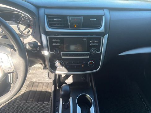 Used 2017 Nissan Altima 2.5 SR image 31