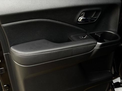 Certified 2023 Honda Ridgeline RTL image 23