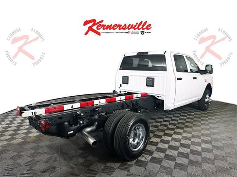 New 2026 RAM 3500 Tradesman image 7