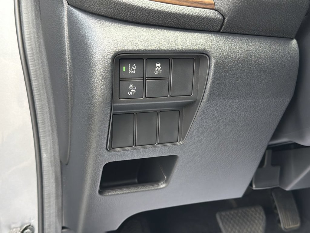 Used 2020 Honda CR-V EX image 17
