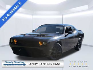 Used 2021 Dodge Challenger SXT w/ Blacktop Package RWD video 1