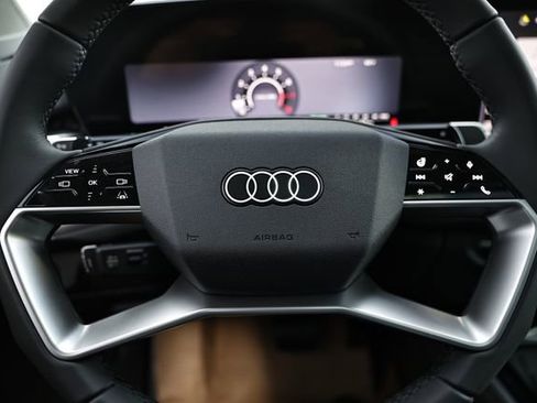 New 2026 Audi Q3 quattro 2.0T image 34