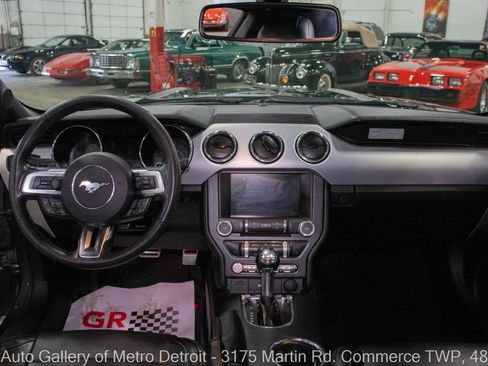 Used 2017 Ford Mustang GT Premium RWD image 16