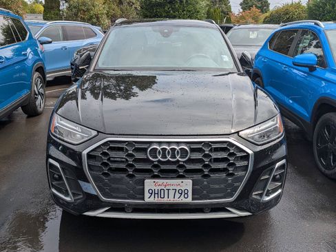Used 2023 Audi Q5 e Premium w/ Convenience Package AWD/4WD image 10