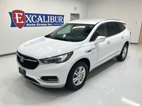 Used 2020 Buick Enclave Essence image 68