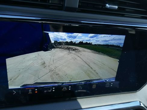 New 2026 GMC Sierra 1500 AT4 w/ AT4 Premium Package AWD/4WD image 30
