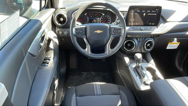 New 2026 Chevrolet Blazer LT w/ Convenience Package FWD image 14