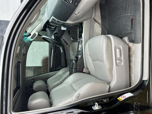 Used 2006 Toyota 4Runner Limited image 20