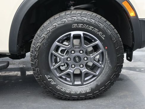 New 2025 Ford Ranger XLT w/ FX4 Off-Road Package image 34