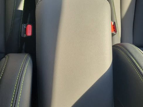 Used 2025 Subaru Outback Onyx Edition image 16