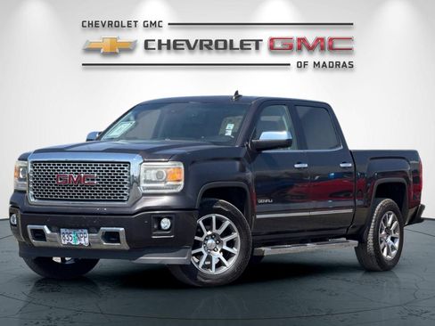 Used 2015 GMC Sierra 1500 Denali w/ Driver Alert Package AWD/4WD image 7