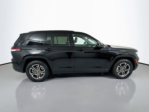 Used 2022 Jeep Grand Cherokee Trailhawk w/ Advanced Protech Group II AWD/4WD image 7