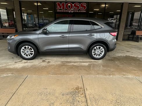 Used 2021 Ford Escape SE w/ Convenience Package AWD/4WD image 7