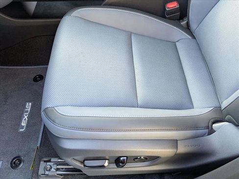 New 2026 Lexus RZ 350e 2WD image 4