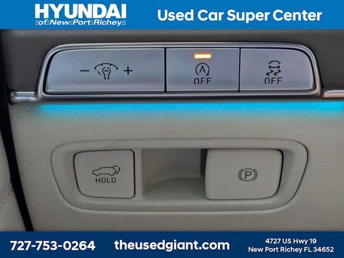 Used 2022 Genesis GV80 2.5T w/ Prestige Package 04 AWD/4WD image 32