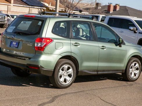 Used 2015 Subaru Forester 2.5i image 5