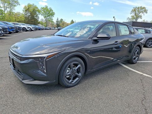 New 2026 Kia K4 FWD image 3
