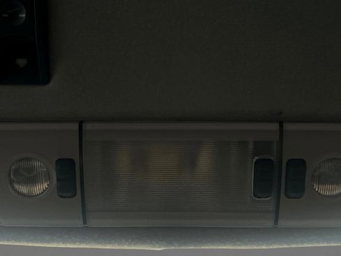 Used 1992 BMW 850i image 35