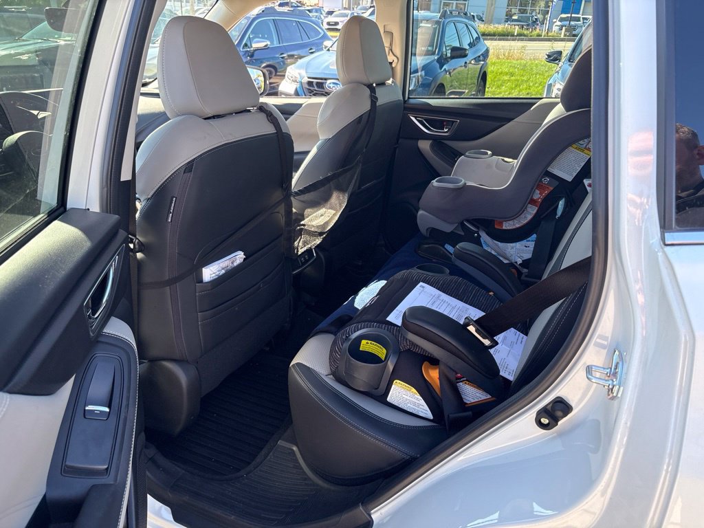 Certified 2023 Subaru Forester Limited AWD/4WD image 33