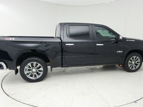 Used 2020 Chevrolet Silverado 1500 LT w/ Texas Edition RWD image 8