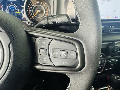 New 2025 Jeep Wrangler Sport S image 10