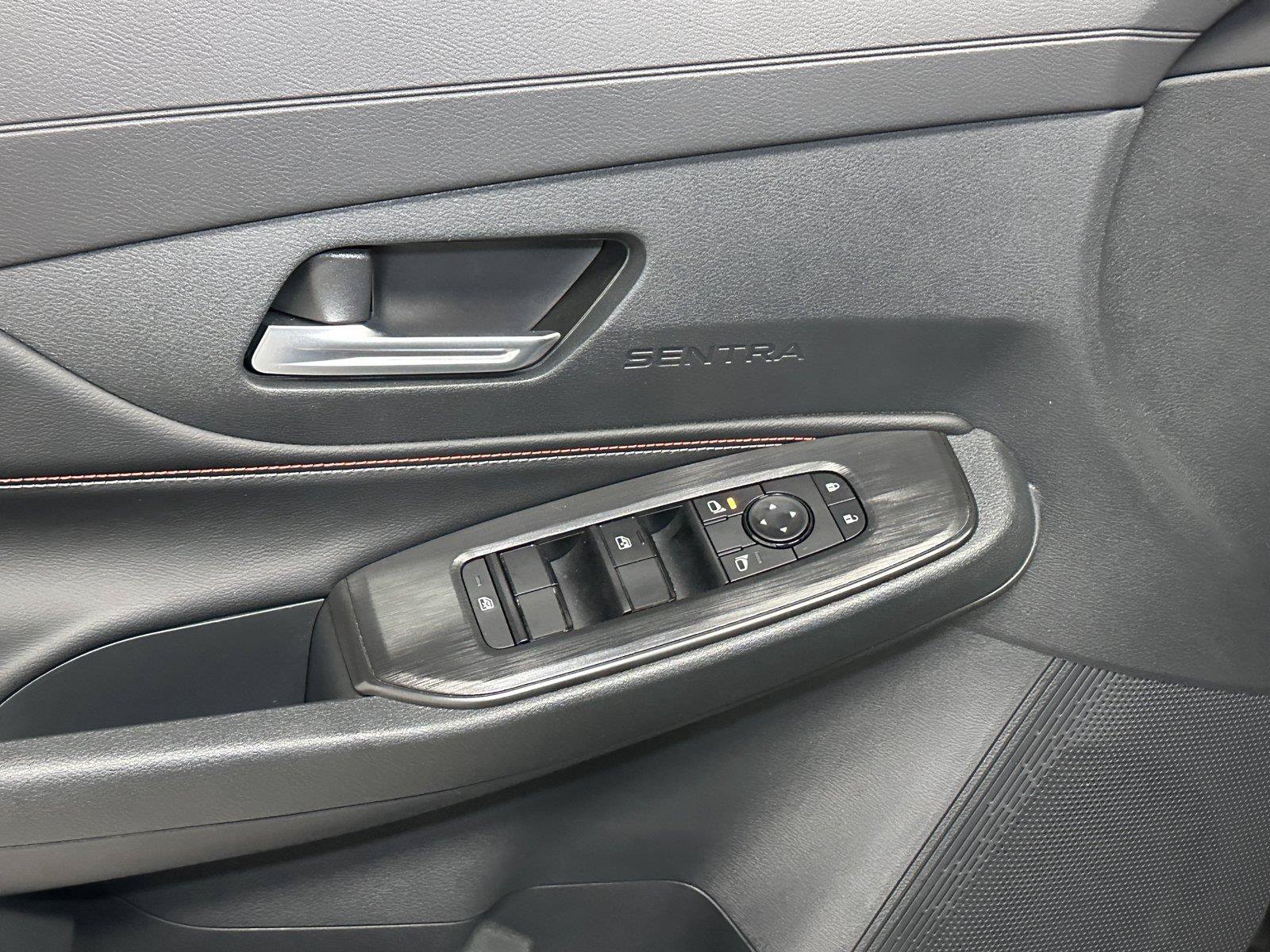 Used 2026 Nissan Sentra SR w/ Floor Mat Package FWD image 21