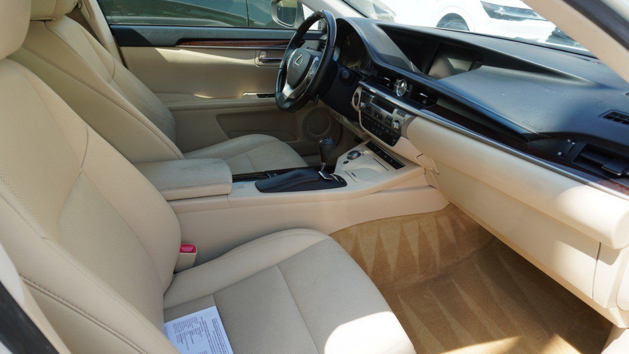 Used 2013 Lexus ES 350 FWD image 10