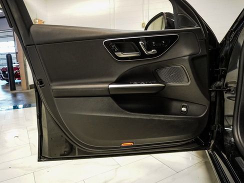 Used 2024 Mercedes-Benz C 300 4MATIC Sedan image 16